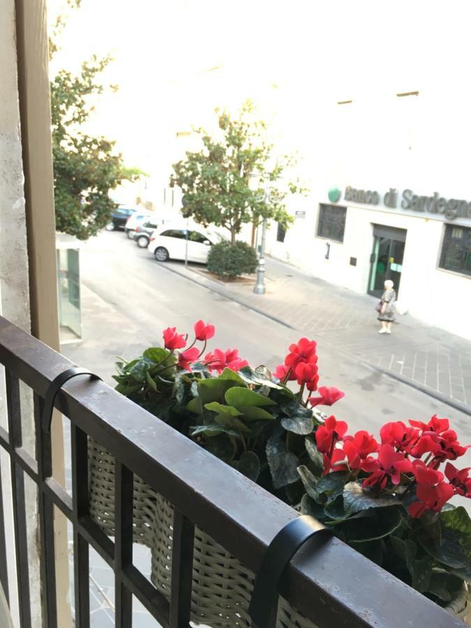 4 In Piazza Acomodação com café da manhã Sorso Exterior foto